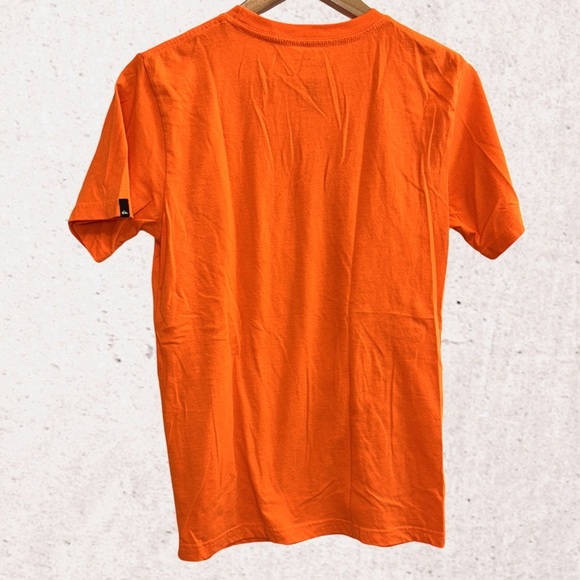 Quiksilver Orange Short Sleeve Tee with Graphic Design - Picture 2 of 3